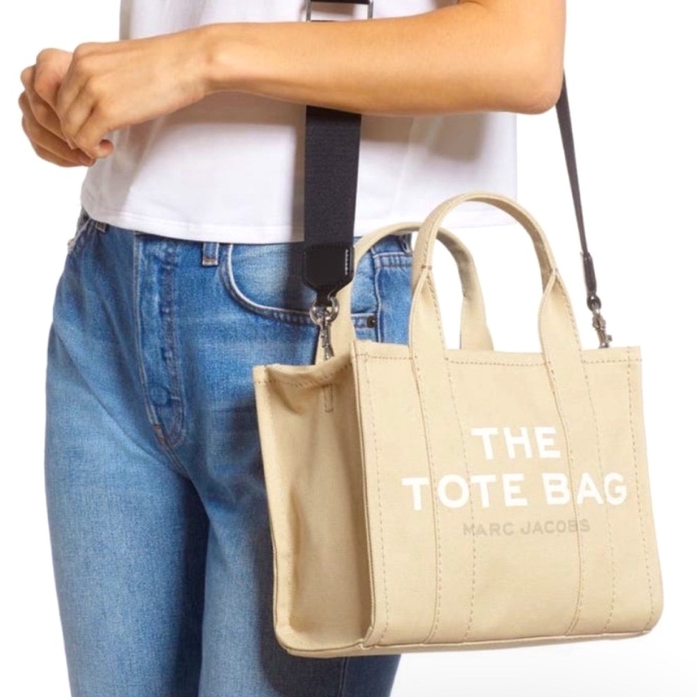 Marc Jacobs The Tote Bag Canvas Medium Beige - Picture 2 of 15